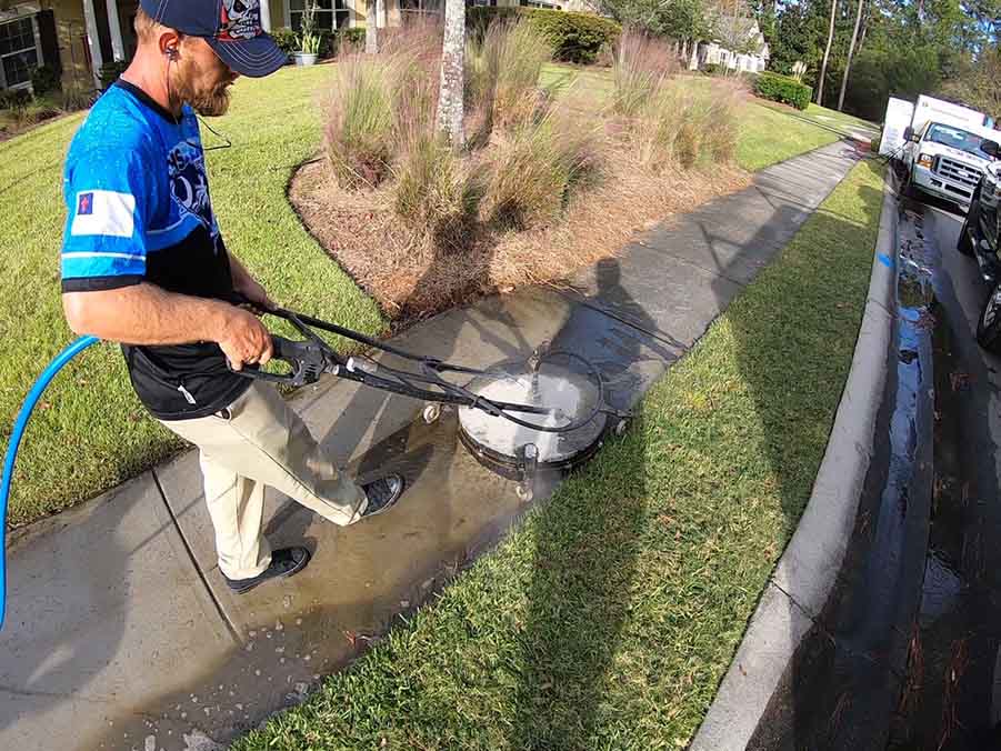 Why Pressure Washing is Essential For Your Driveway and Walkway